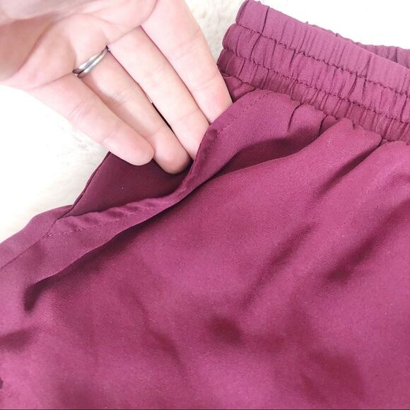 Brandy Melville Purple Laser Cut Out Shorts Sz Small - Picture 5 of 6